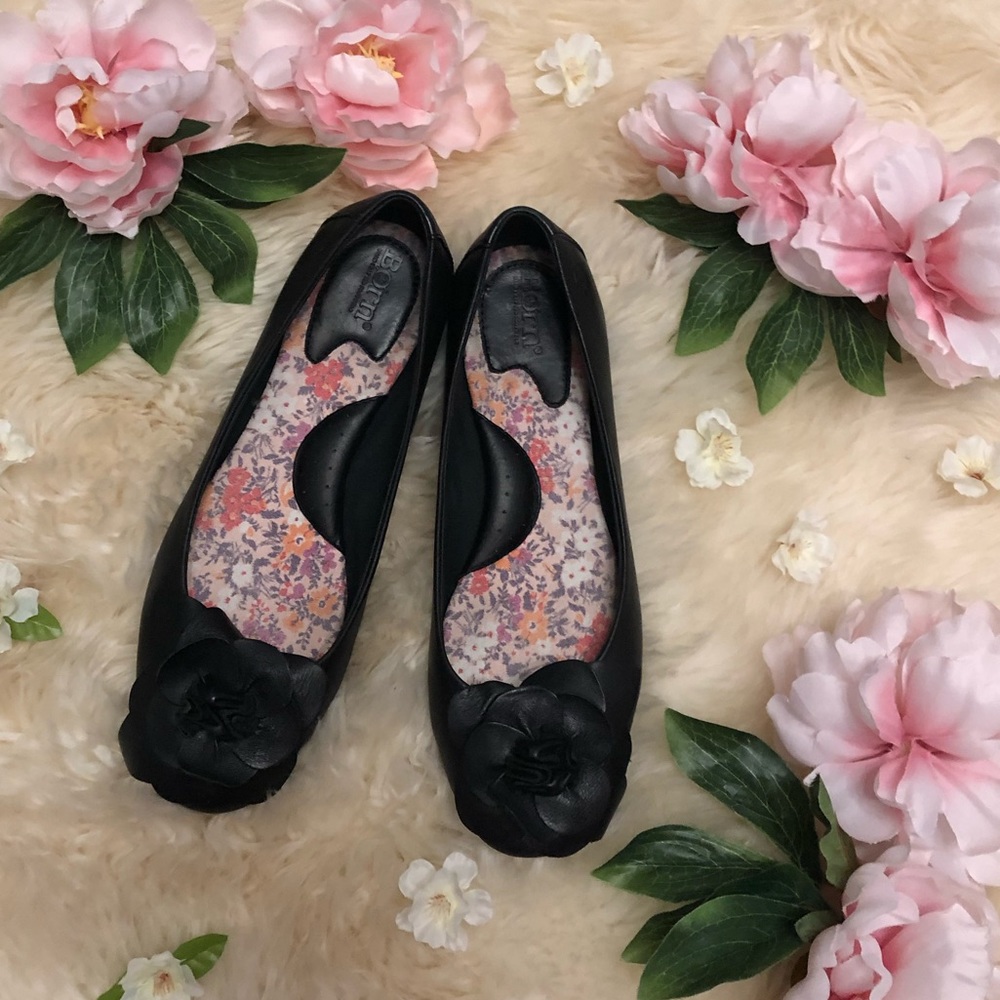 BORN Leather Flats